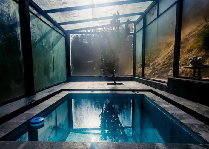 Villa Wolf Totem Lux Backpacker Loft *