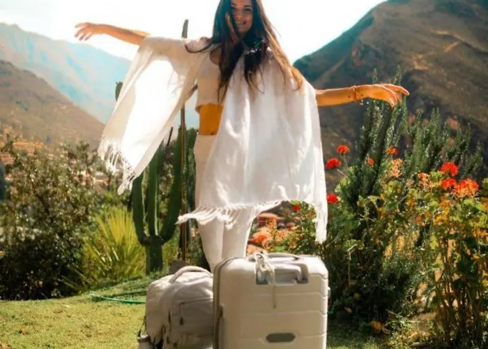 Wolf Totem Lux Backpacker Loft Písac