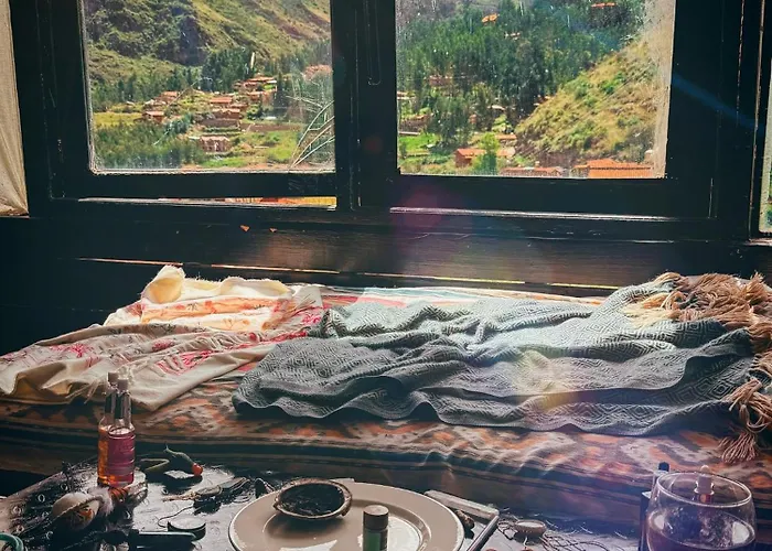Wolf Totem Lux Backpacker Loft * Písac